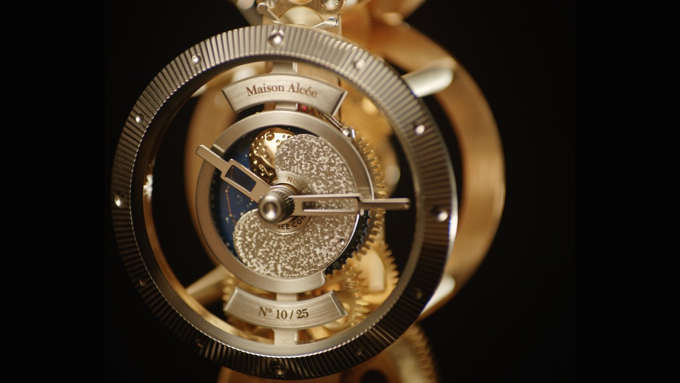 Maison Alcée adds a Moon Phase module to the Persée clock