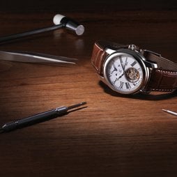 Frederique Constant Heart Beat Manufacture GMT Automatic