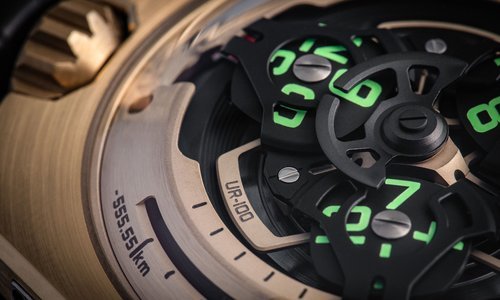 Urwerk: the UR-100