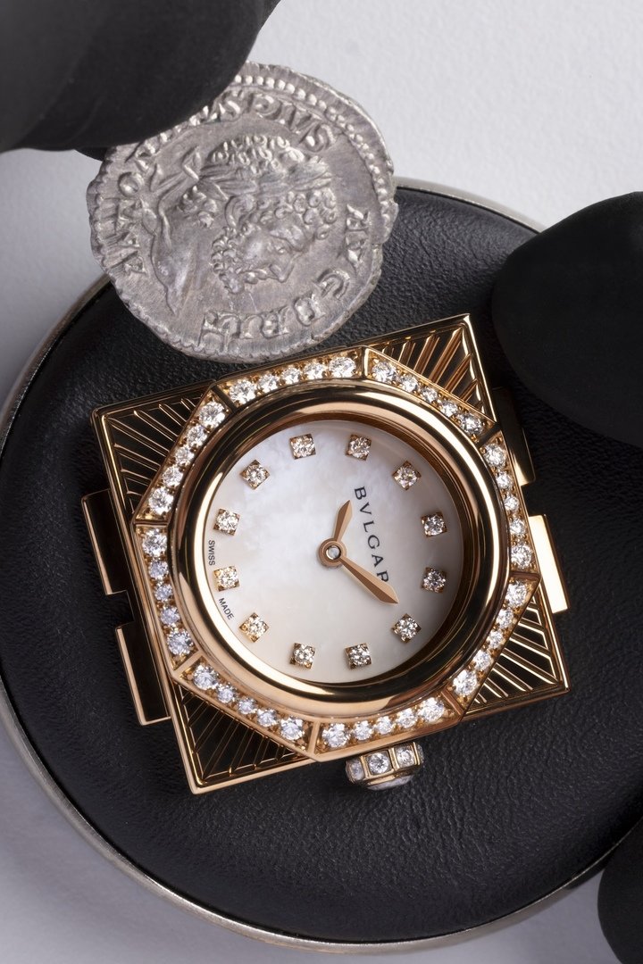 Bvlgari Maglia Milanese Monete: the art of Milanese mesh