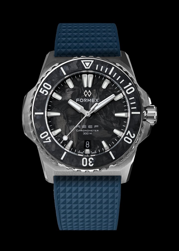 Formex Reef 39.5 - The Reef, Recast in Forged Carbon