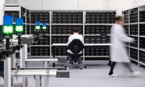 The new Laboratoire de Précision bets on acoustic testing