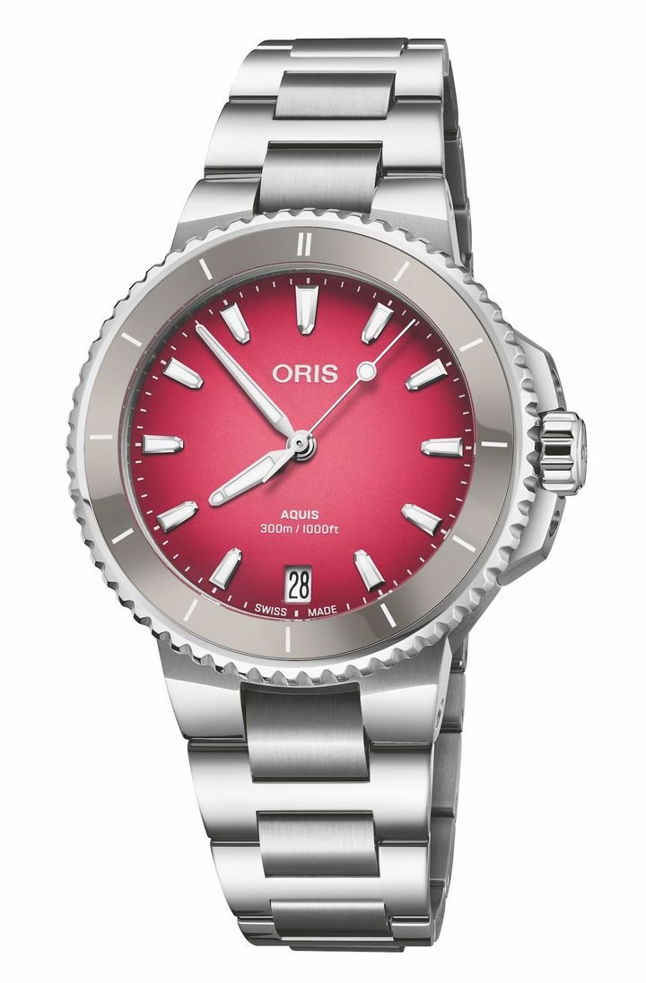 Oris adds new Aquis Date models to the Taste of Summer collection