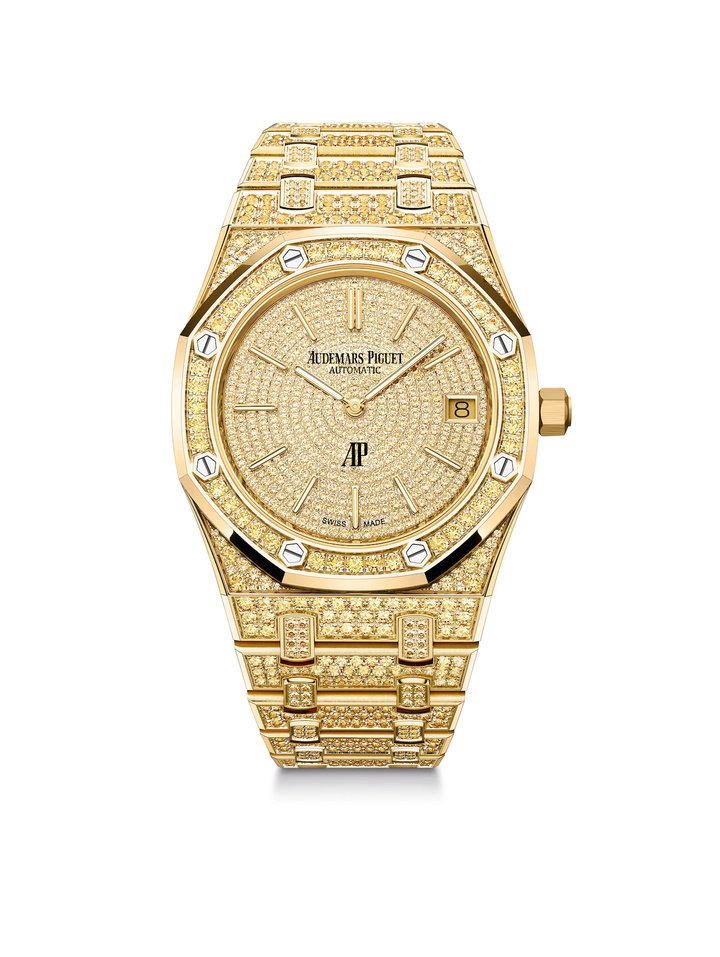 Audemars Piguet presents two new gem-set Royal Oak “Jumbo” Extra-Thin 