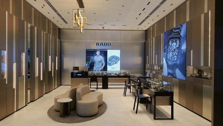 International Airport, Dehli