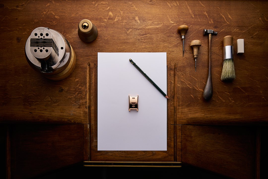 Chronoswiss Neo Digiteur Chronos - time carved in gold