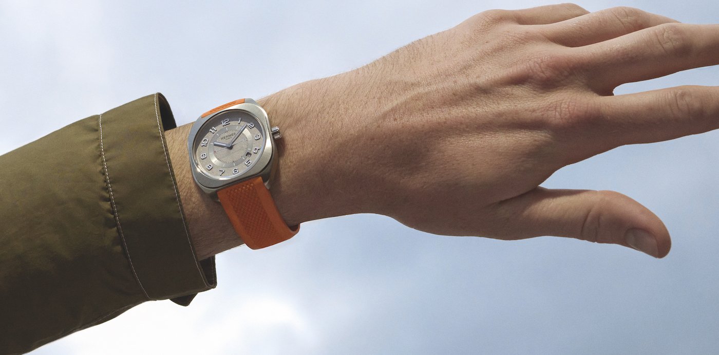 Hermès H08 expands with two titanium variations