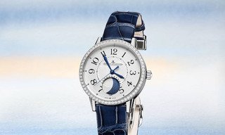 Jaeger-LeCoultre times the perfect Rendez-Vous