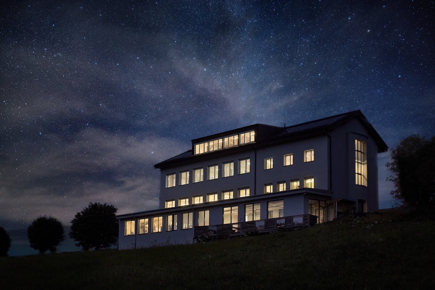 Louis Vuitton x De Bethune: a star-studded collaboration