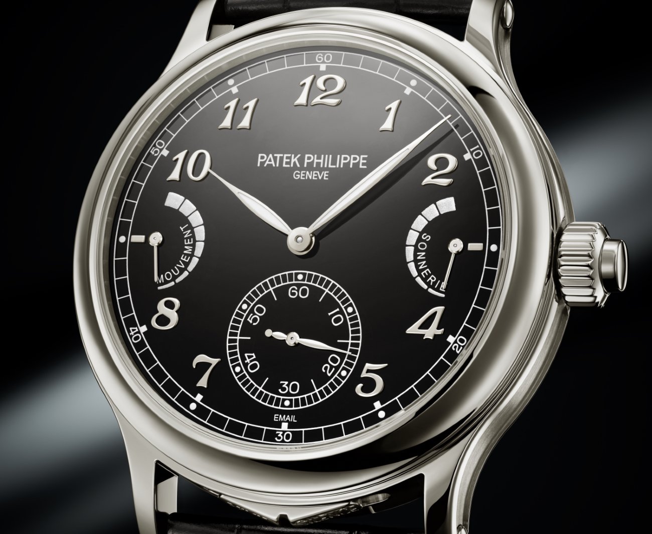 Patek_6301p_001_front_-_europa_star_watch_magazine_2020