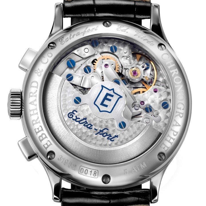 Eberhard & Co. refreshes the Extra-fort in a vitré version