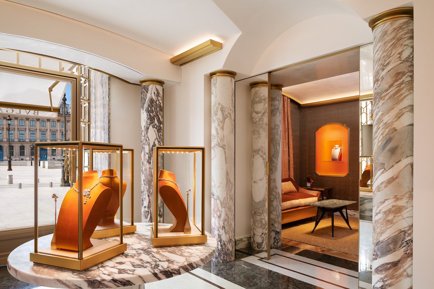 Bulgari opens a new boutique at Place Vendôme