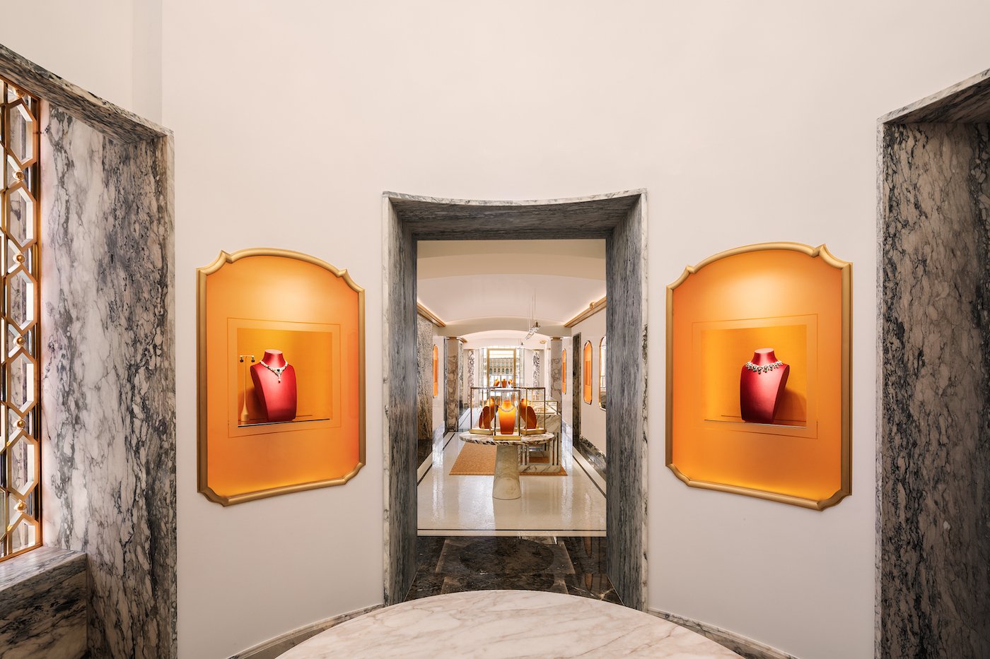 Bulgari opens a new boutique at Place Vendôme