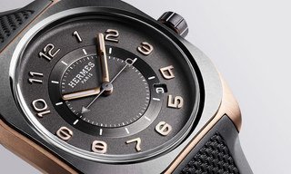 New Hermès H08 model combining gold and titanium