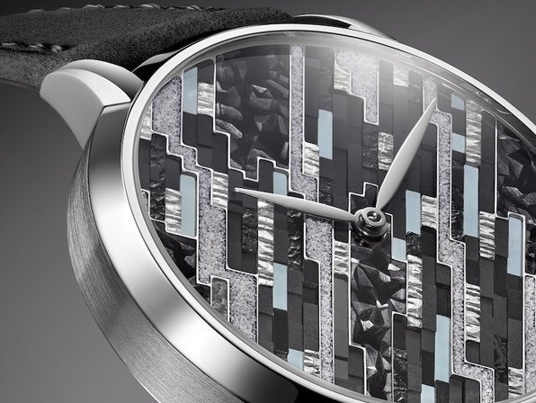 Taos presents two new unique pieces: Genèse & Odonata