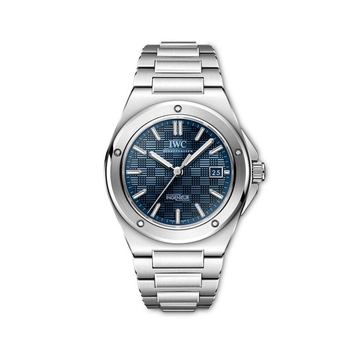 IWC presents the Ingenieur Automatic 40 with a blue dial