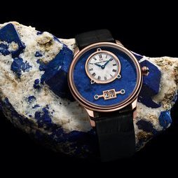 GRANDE DATE LAPIS LAZULI by Jaquet Droz