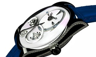 Emmanuel Bouchet unveils the Source collection