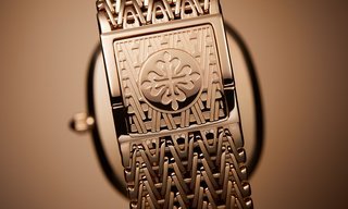 Patek Philippe chain reaction: the Golden Ellipse