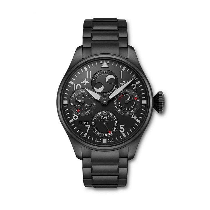 IWC launches Top Gun Pilot's watches in Ceratanium®