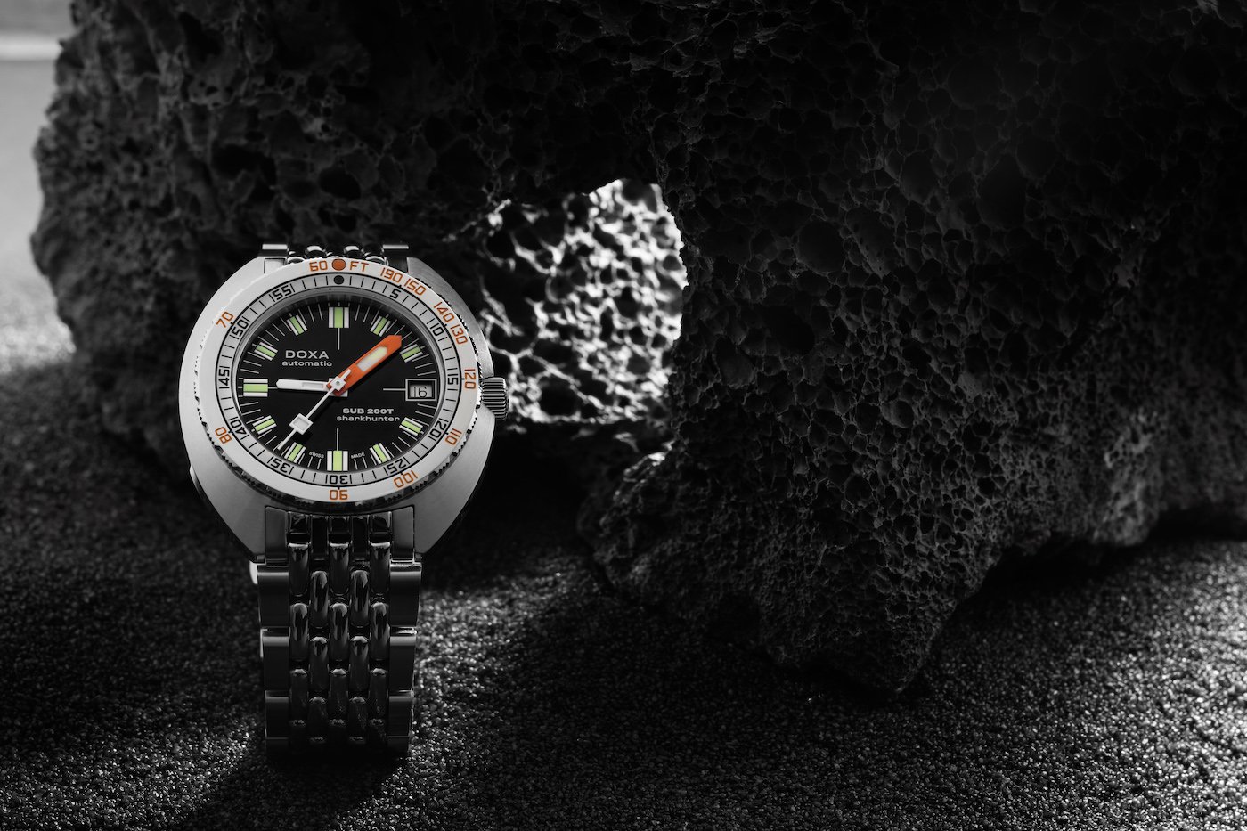 Doxa presents the new SUB 200T 