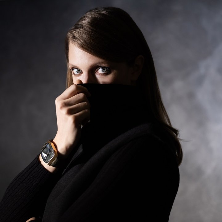 ‘Alto' for contemporary art on your wrist