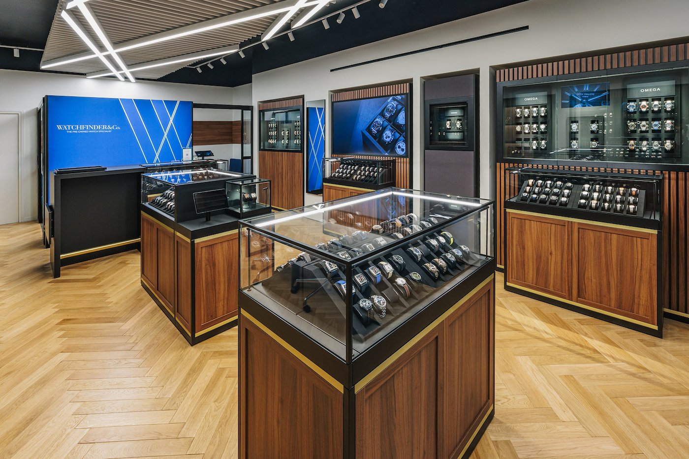 Watchfinder & Co. brings pre-owned luxury to La Vallée Village