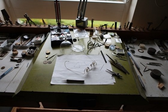 Audemars Piguet lends a hand to the Horological Society of New York