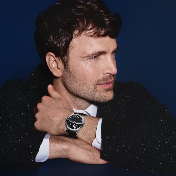 Van Cleef & Arpels, a little closer to the stars