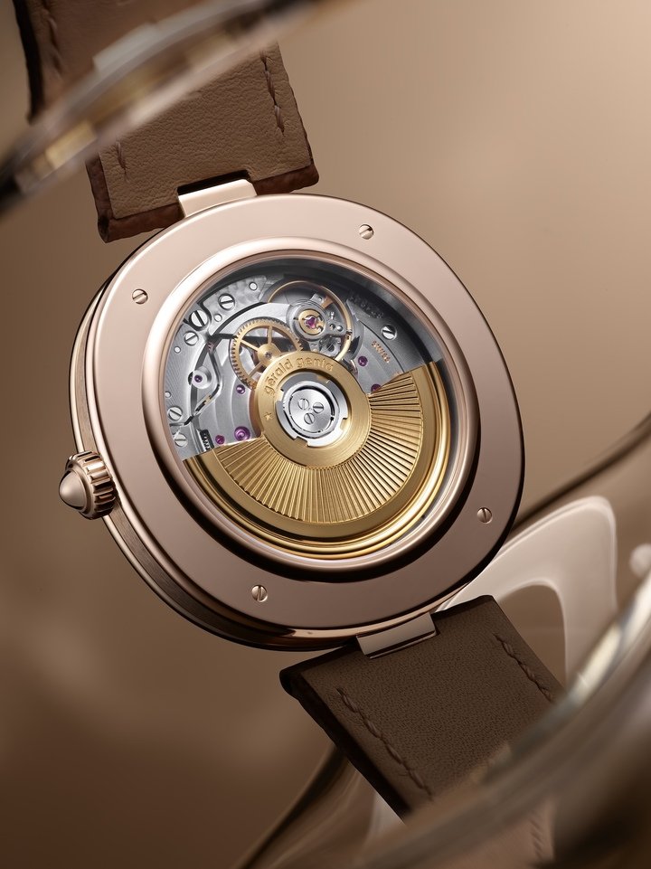 The result of a collaboration within the LVMH Group, the Gérald Genta Geneva Time Only is equipped with the Zenith Elite GG-005P automatic movement.