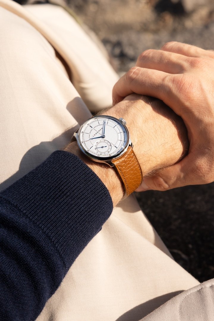 An introduction to Lederer's new CIC 39 mm Longitude