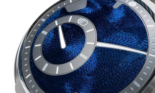 Ressence Type 8 Indigo: the passage of time in threads of blue