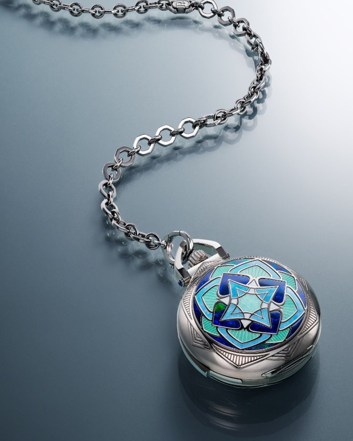 Hexagonal curb chain for the Parmigiani La Ravenale pocket watch (2025).