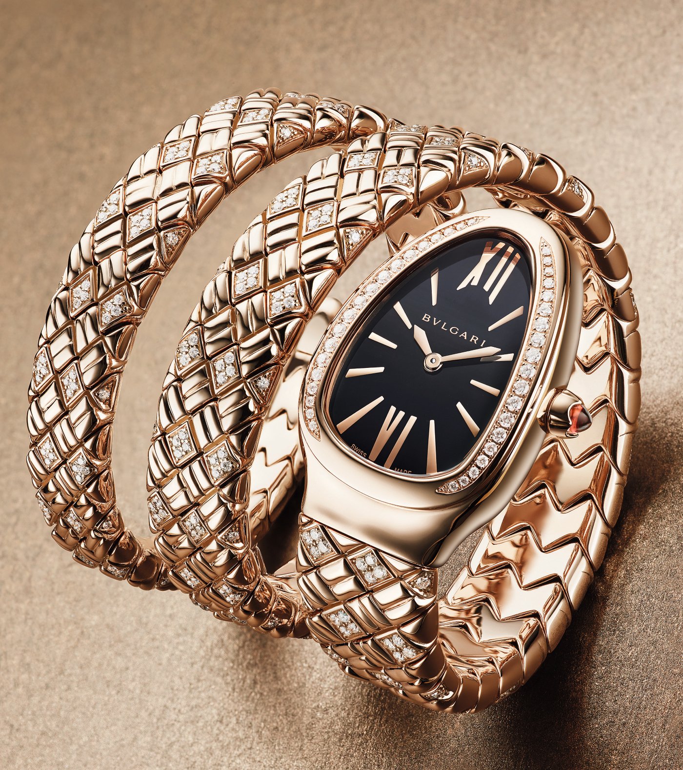 bulgari_serpenti_spiga_gold_and_black_-_europa_star_watch_magazine_2021