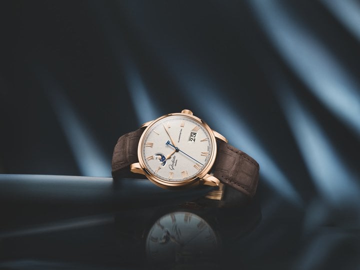 Glashütte Original adds new Senator Excellence models