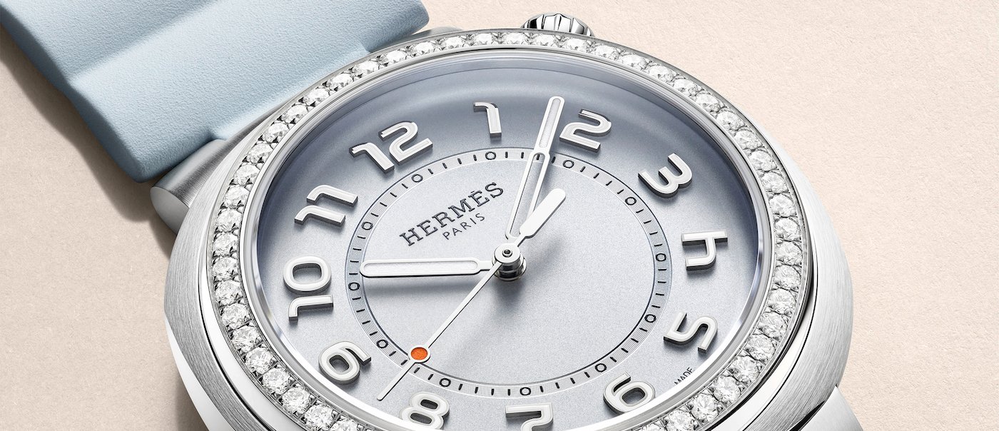 Hermès Cut: Geometry Meets Sky
