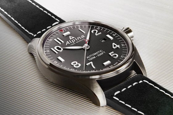 Alpina's “accessible luxury”: the new Startimer Pilot 