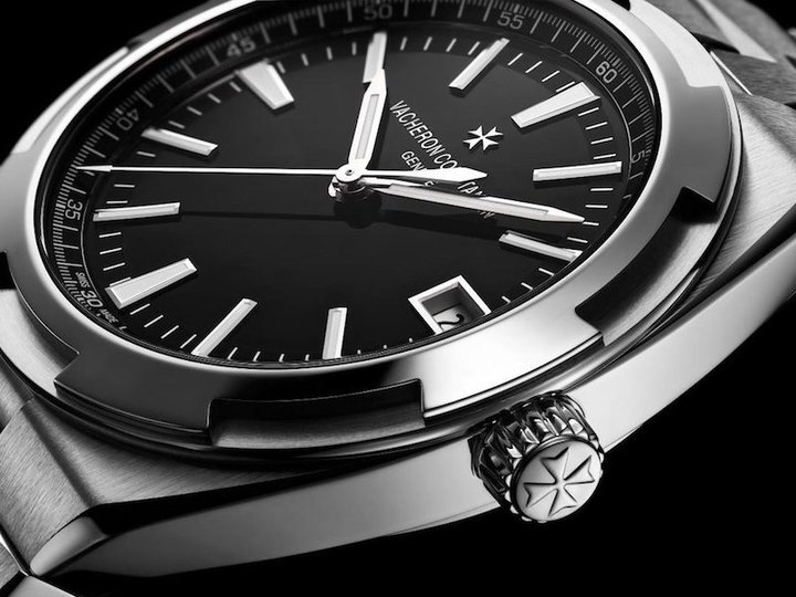 Vacheron Constantin Overseas with date