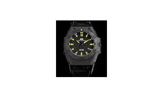 Black with a hint of yellow Linde Werdelin's new Hard Black DLC II 