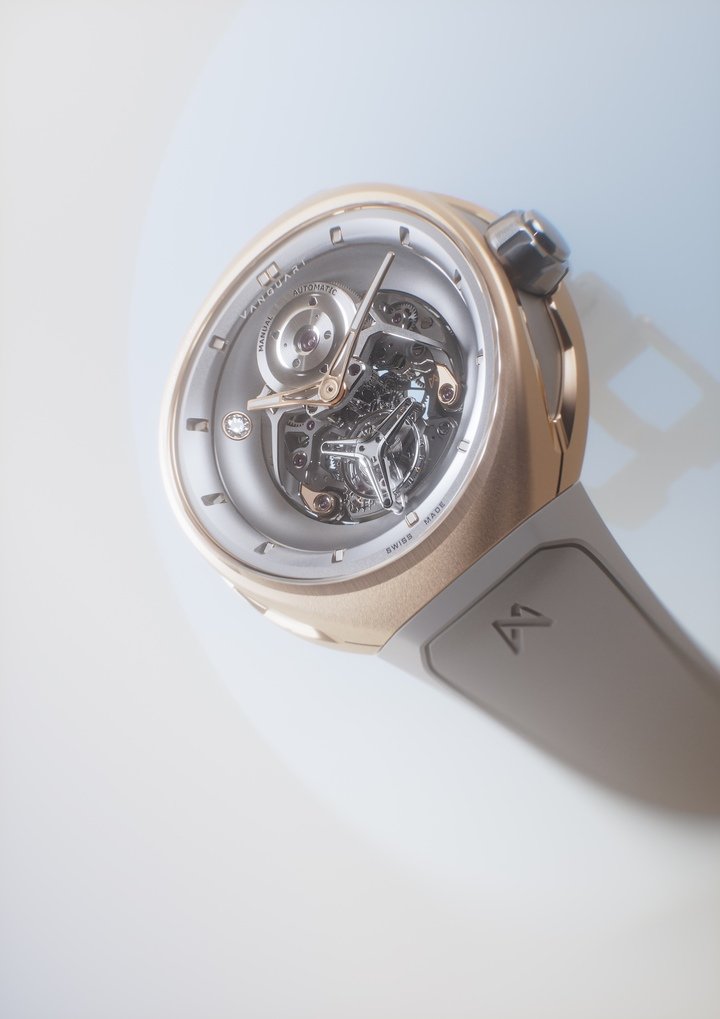 Vanguart made its name with creations such as the Black Hole (2021) and the Orb (2024), combining original mechanical architecture with artisanal finishing. Founded in 2017 in La Chaux-de-Fonds, the brand is led by Axel Leuenberger (CEO) and Jérémy Freléchox (CTO), both formerly of APRP, alongside Mehmet Korutürk (President) and designer Thierry Fischer.
