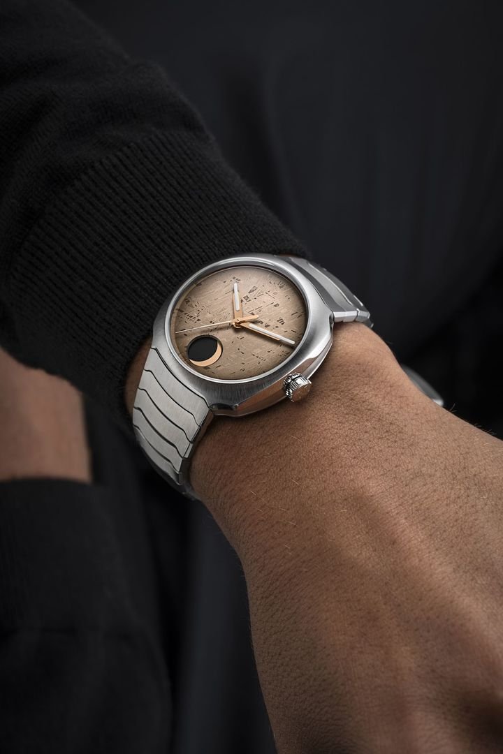 H. Moser & Cie Streamliner Perpetual Moon Concept Meteorite: an ode to purity