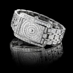 Harry Winston Avenue C Large