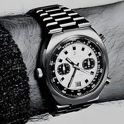 BREITLING “Chronomatic”