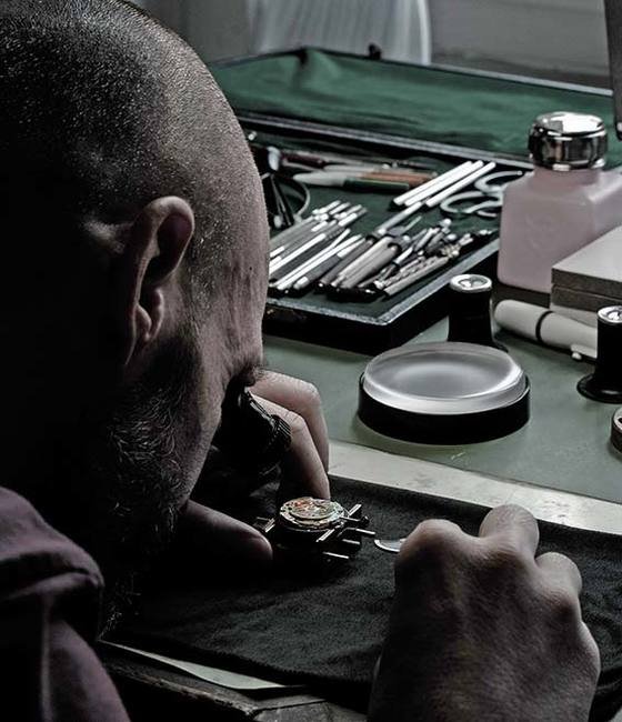 How alcohol inspired the creation of watch brand Lundis Bleus