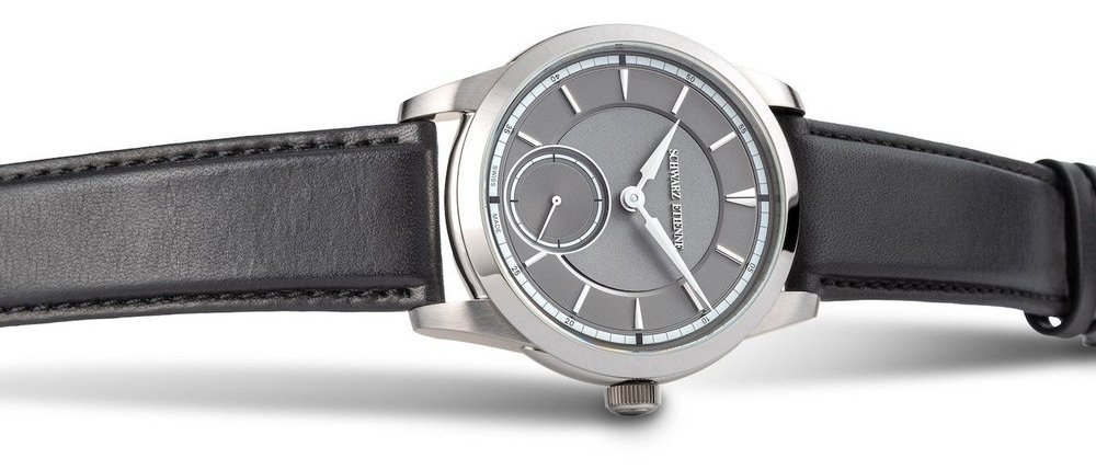Schwarz Etienne unveils the 1902 Petite Seconde