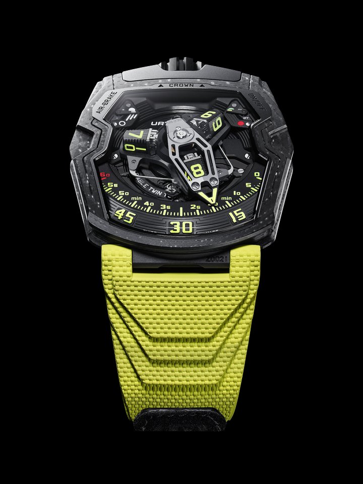 The UR-230 “Black Star” plunges Urwerk back into black