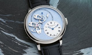 Arnold & Son DSTB 42: steadfast seconds in new colours