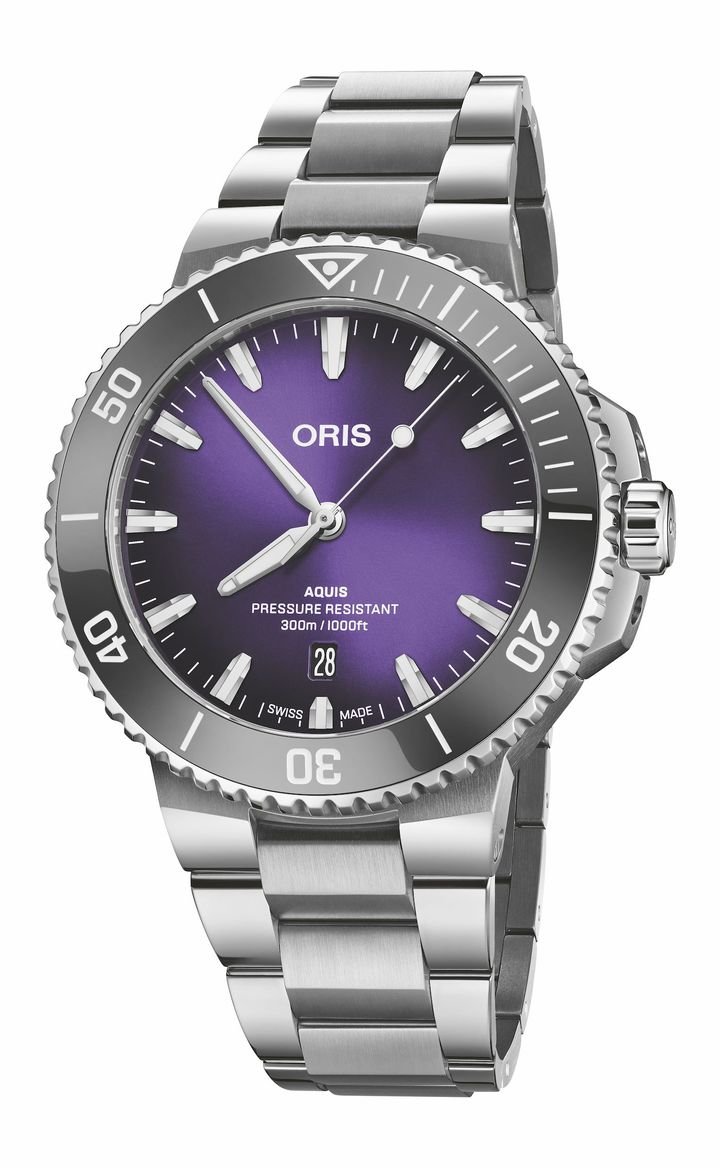 Oris adds new Aquis Date models to the Taste of Summer collection